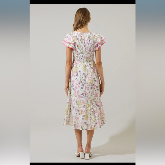 SugarLips Lita Floral Patte Tiered Midi Dress White Multi - Picture 3 of 7